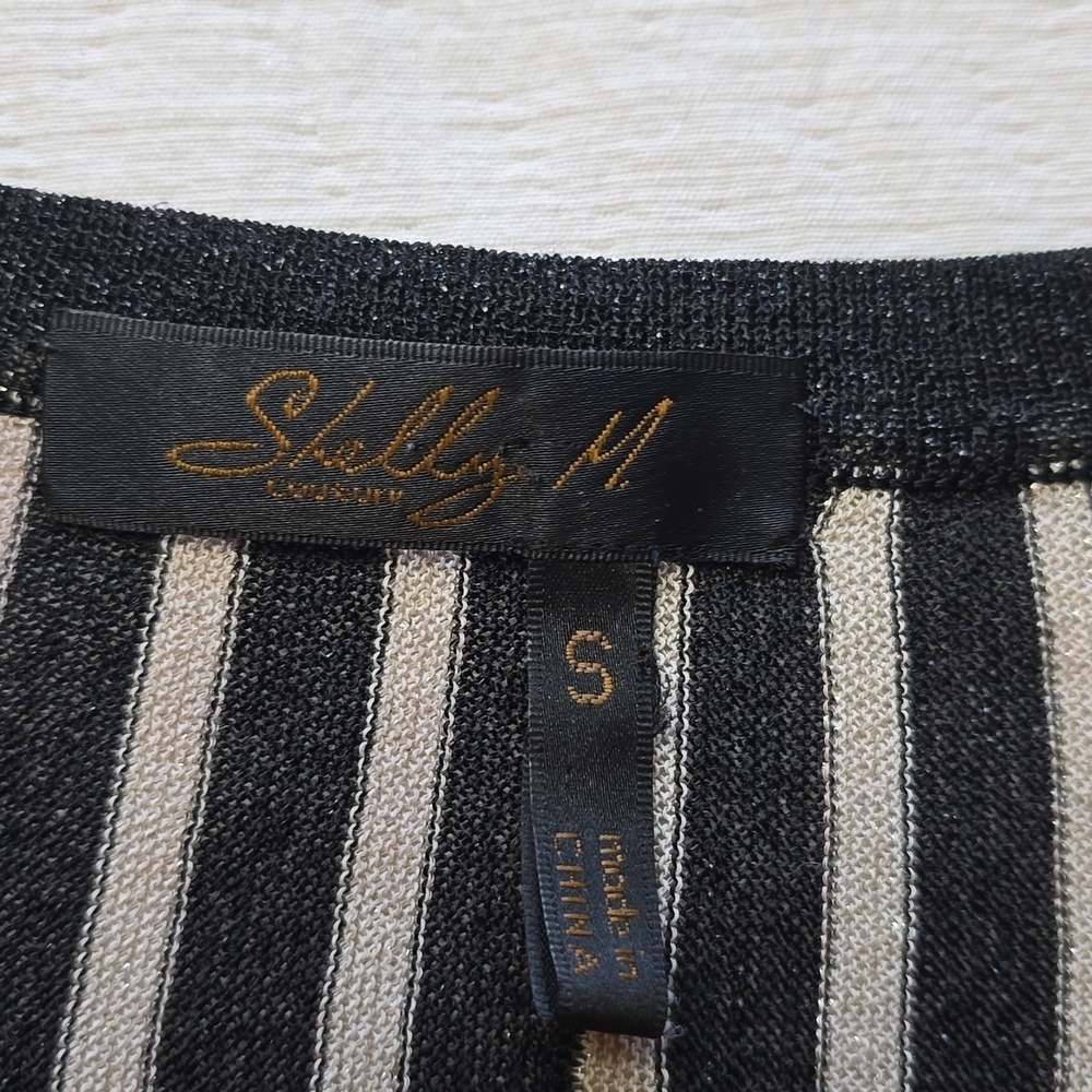 Shelley M Metallic Stripe Crop Wrap Top Size S - Picture 4 of 16